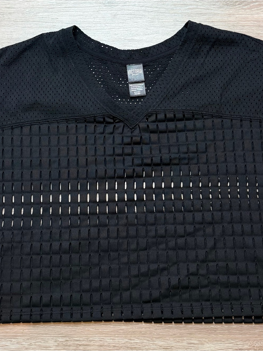 Victoria Sport Women’s Black Short-Sleeve Mesh Tee